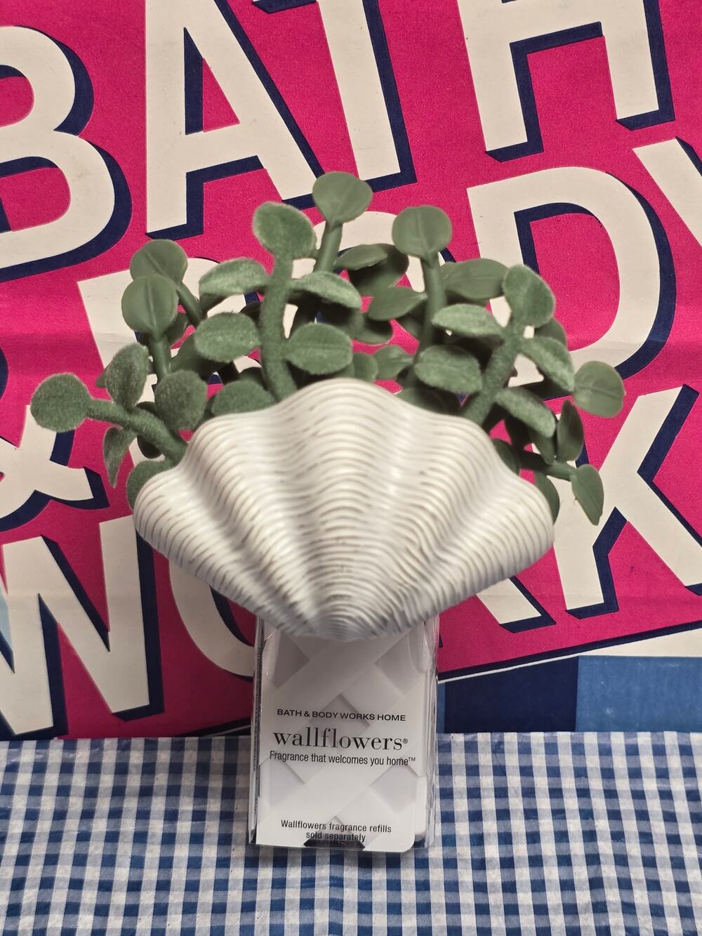 BBW Succulent Shell Planter Wallflower Fragrance Plug In Home Decor